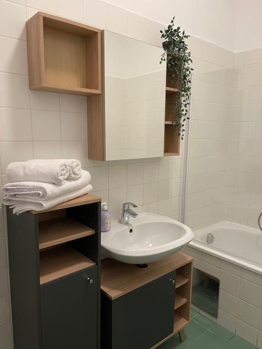 Gesamte Unterkunft Fuer 2 Personen Top 17 Wien Exteriör bild
